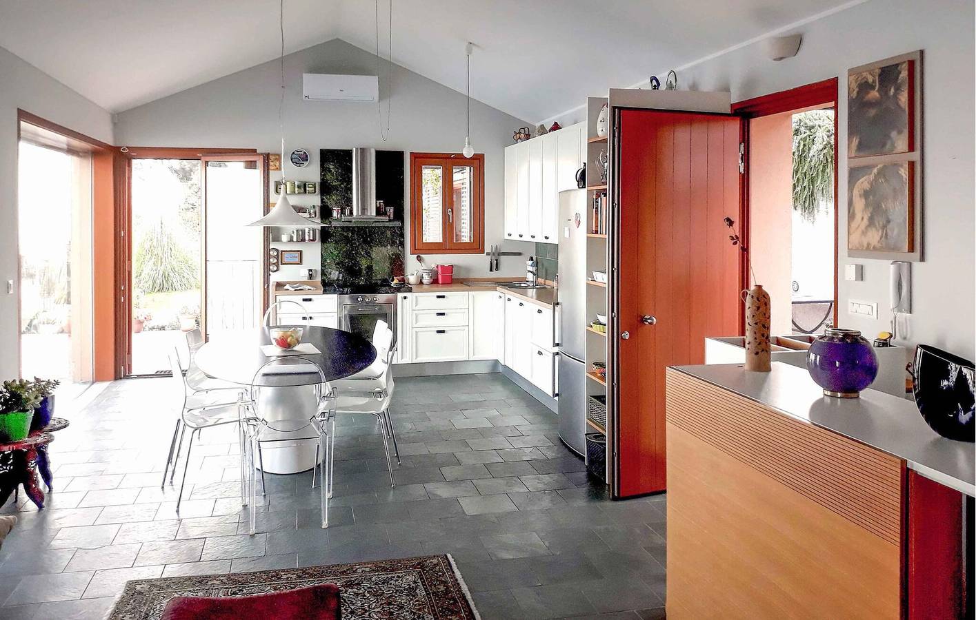 Gemütliche 170 m² große Wohnung: 1,5 km zum Strand, WLAN und Parkplatz inklusive! in Lovran, Opatija Riviera