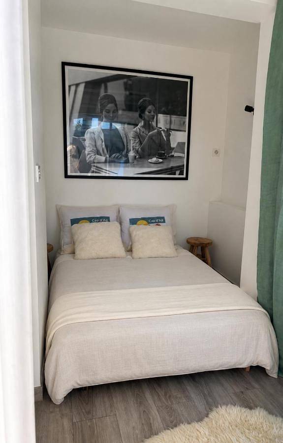 Appartement entier, One-Bedroom Apartment in Carry-le-Rouet, Côte méditerranéenne (France)