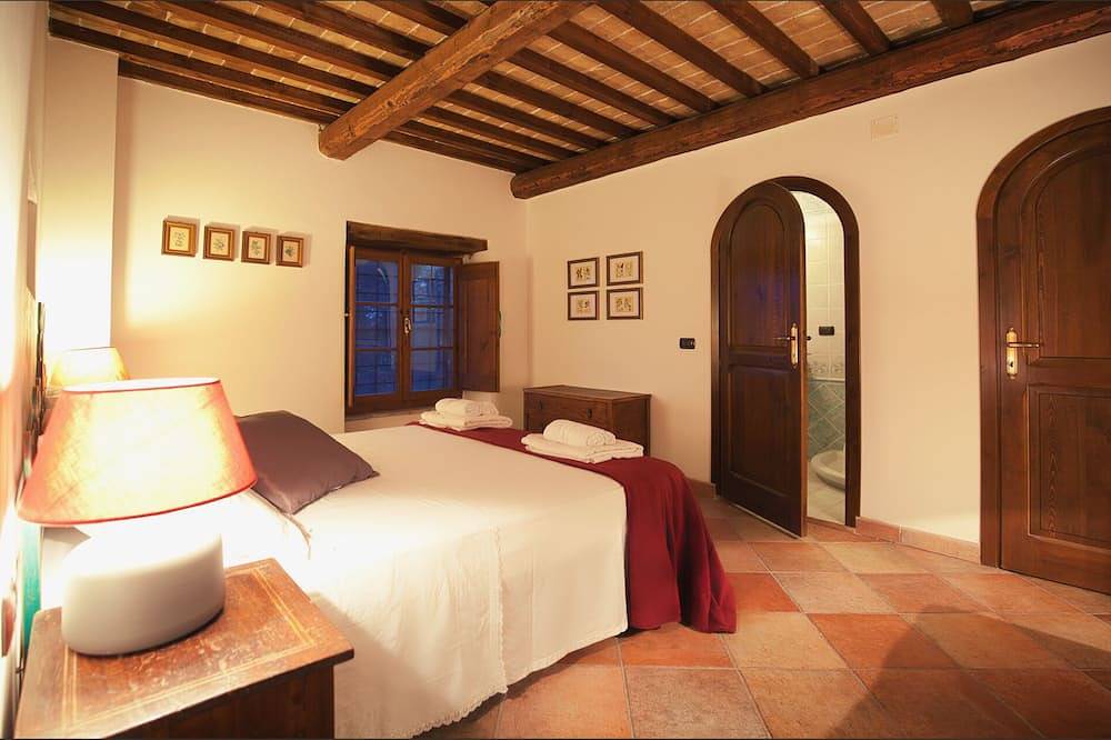 Charming&Luxury Villa near Assisi-Gubbio-Perugia, oasis of peace relax & privacy in Valfabbrica, Provincie Perugia