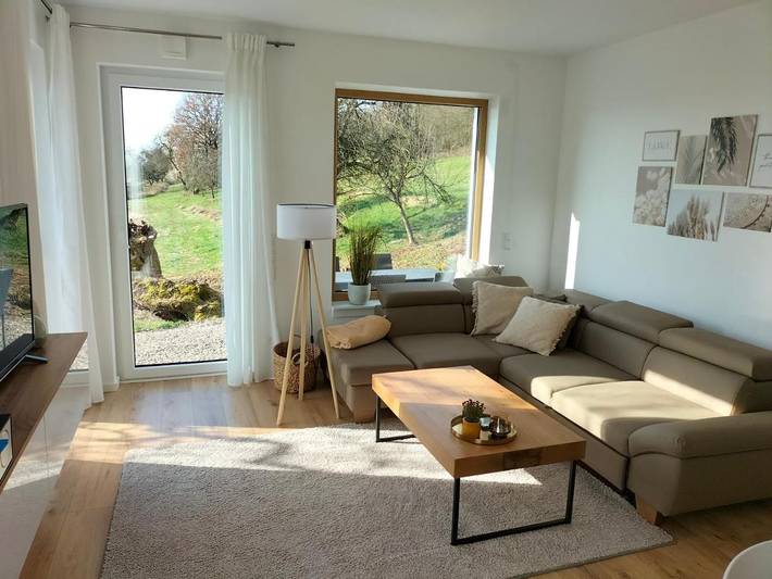 Ferienwohnung für 5 Personen, mit Terrasse und Ausblick in Ebensfeld