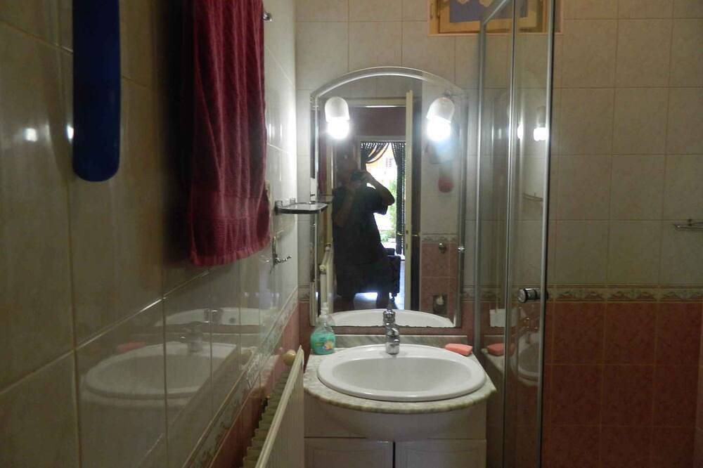 Ganze Wohnung, Ferienwohnung in einer schöne Gegend in Cserkeszőlő, Komitat Jaß-Großkumanien-Sollnock