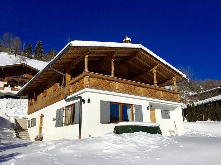 Chalet für 10 Personen, mit Balkon und Sauna sowie Garten