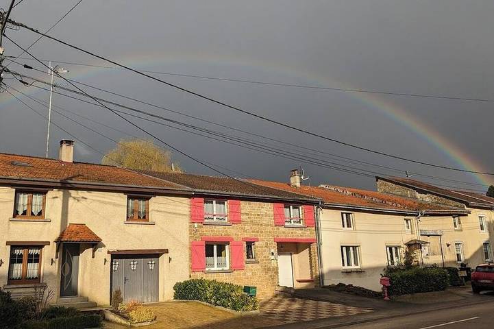 Gîte pour 8 personnes dans Moulins-Saint-Hubert