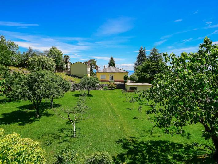 Ferienwohnung für 2 Personen, mit Terrasse und Garten in Opatija Riviera