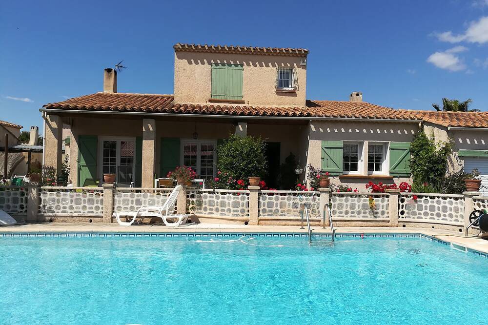 South villa with pool in Châteauneuf-les-Martigues, Istres region