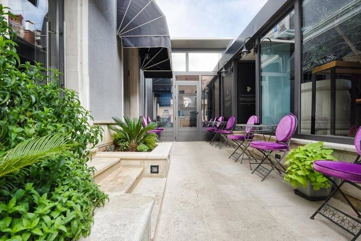 Hôtel pour 2 personnes, avec Terrasse ainsi que Sauna et Vue