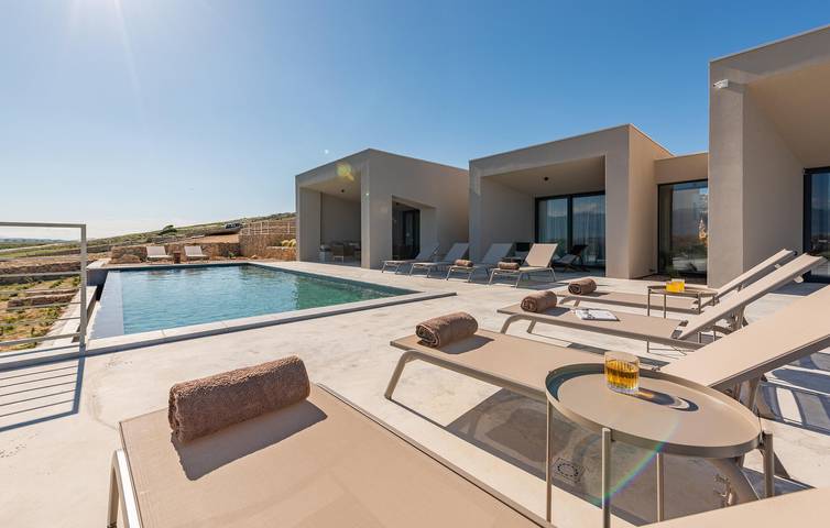 Ferienhaus für 8 Personen, mit Pool und Terrasse in Povljana - 2