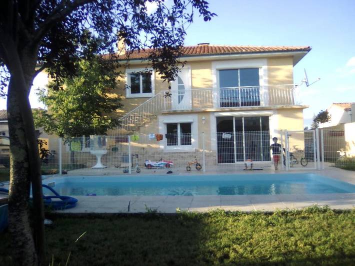 Location de vacances pour 9 personnes, avec terrasse et piscine, animaux acceptés à Eaunes - 2