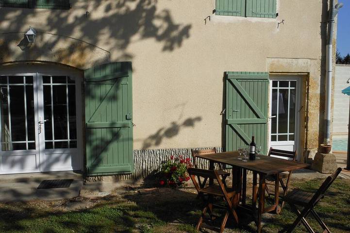 Gîte pour 4 personnes, avec jardin et terrasse - 1
