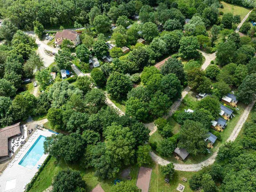 Camping La Vallée des Vignes - Mobilhome 4 personnes - Mobil-Home Confort Pmr 2 chambres in Concourson-sur-Layon, Vallée de la Loire