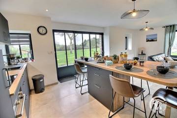 Maison De Vacances pour 8 Personnes dans Lancieux, Côte d’Émeraude, Photo 2
