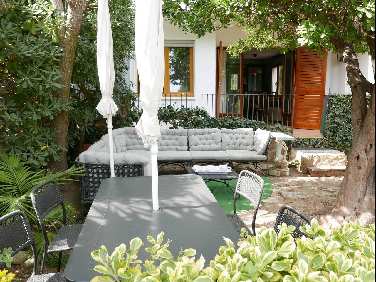 Apartamento vacacional entero, Apartamento con vistas al mar reformado, al Golfet in Palafrugell, Costa Brava