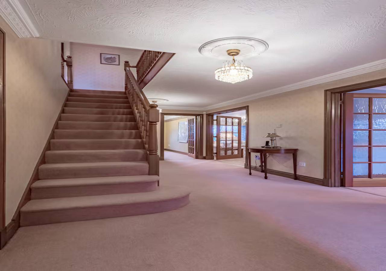 Tudor Style Seafront Home | Sea Views | Shoebury - Pass the Keys in Southend-on-Sea, Este de Inglaterra