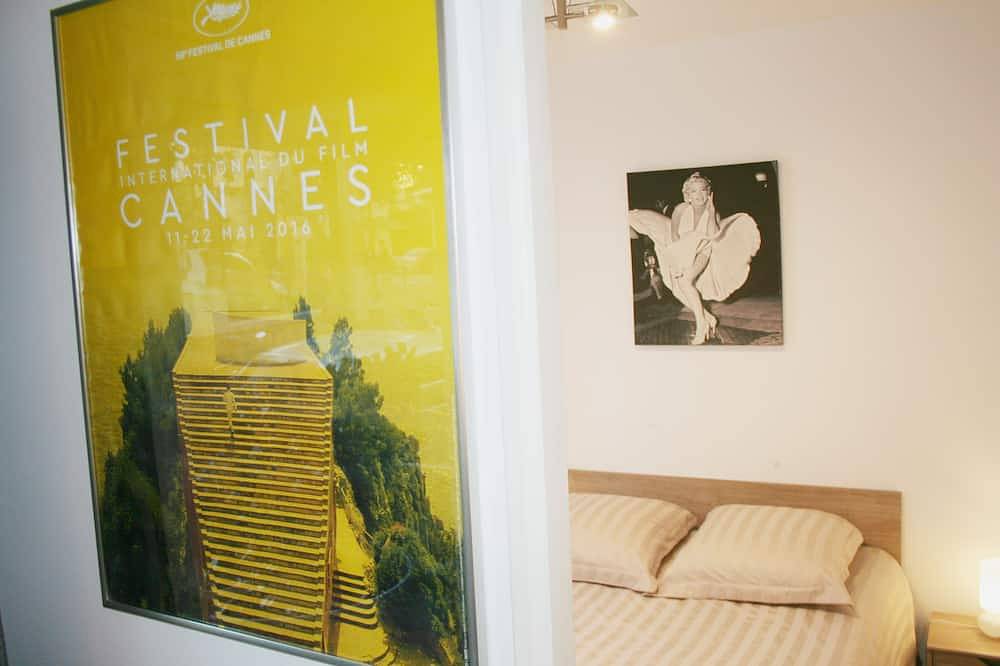 Appartement entier, Appartement climatisé avec parking, classé *** à 100m centre ville et 400m plage in Cannes, Côte méditerranéenne (France)