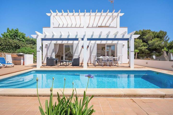 Chalet para 6 personas, con jardín y balcón en Binibeca