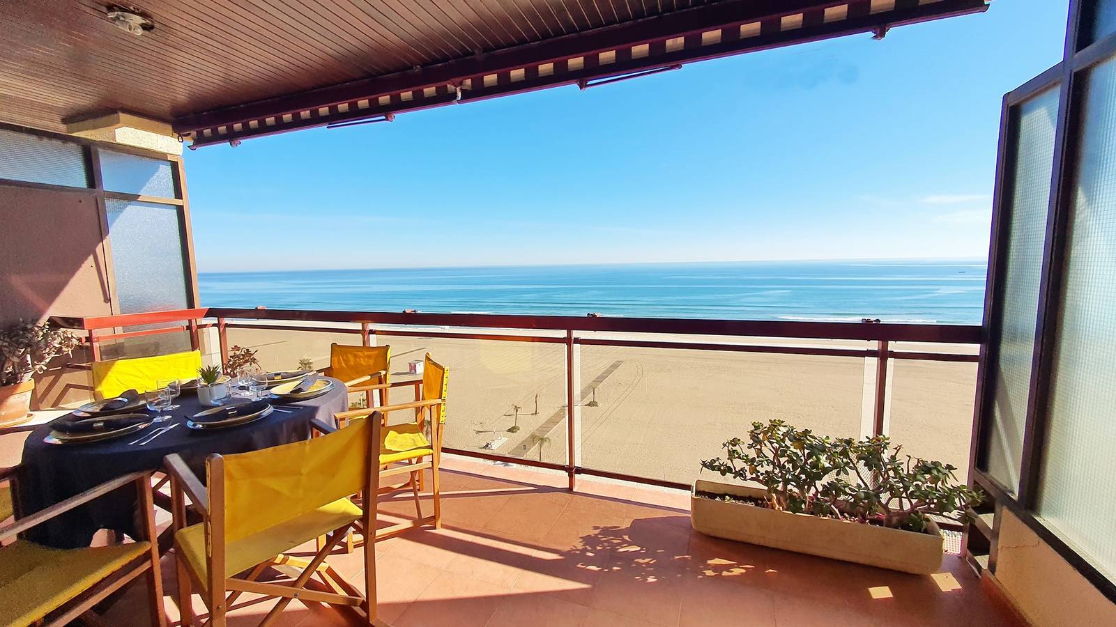 Apartamento entero, Albatros 1ª - 8º- 15 in Playa de Gandía, Costa de Valencia