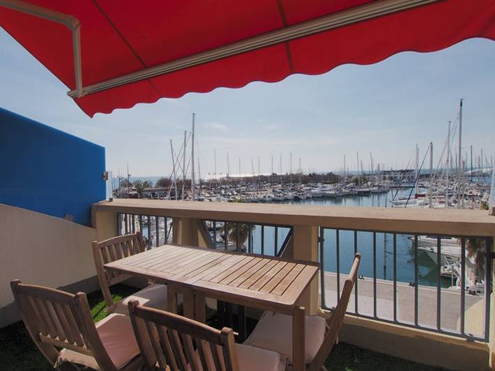 Gîte pour 2 personnes, avec terrasse, animaux acceptés dans Port de la Grande Motte