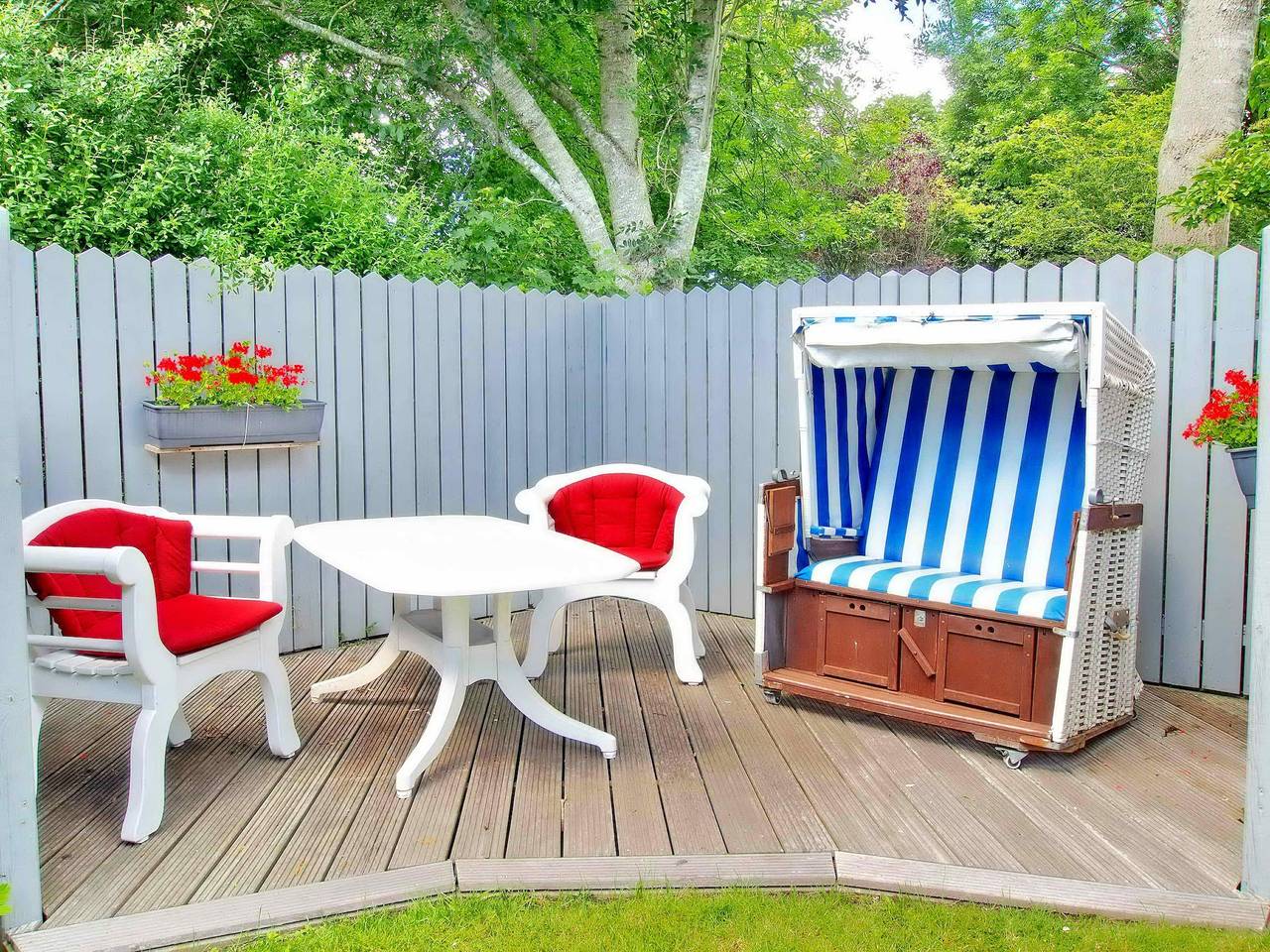 Ganze Ferienwohnung, Gästehaus Bruhn 5 in Alkersum, Föhr