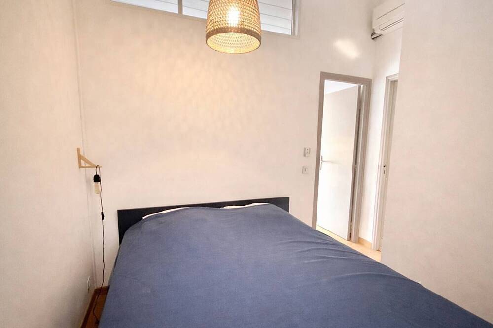 Casa luminosa con aire, terraza y parking, cerca de la playa in San Ciprianu, Lecci