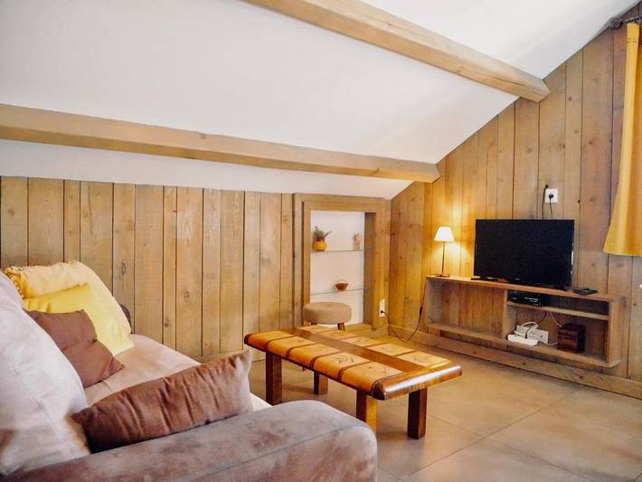 Gîte pour 3 personnes, avec vue et terrasse dans Station de La Colmiane - 2