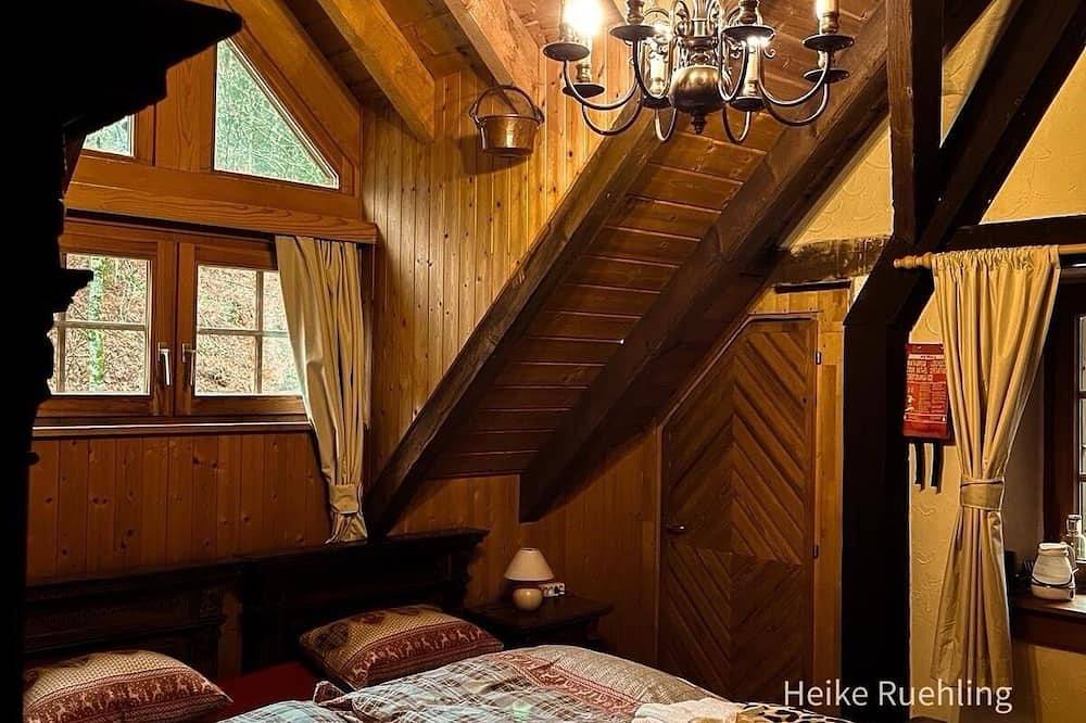 Romantisches Ferienhaus im Schwarzwald. Mit Sauna und Hotpot. Haustierfreundlich in Suedlicher Schwarzwald, Schopfheim