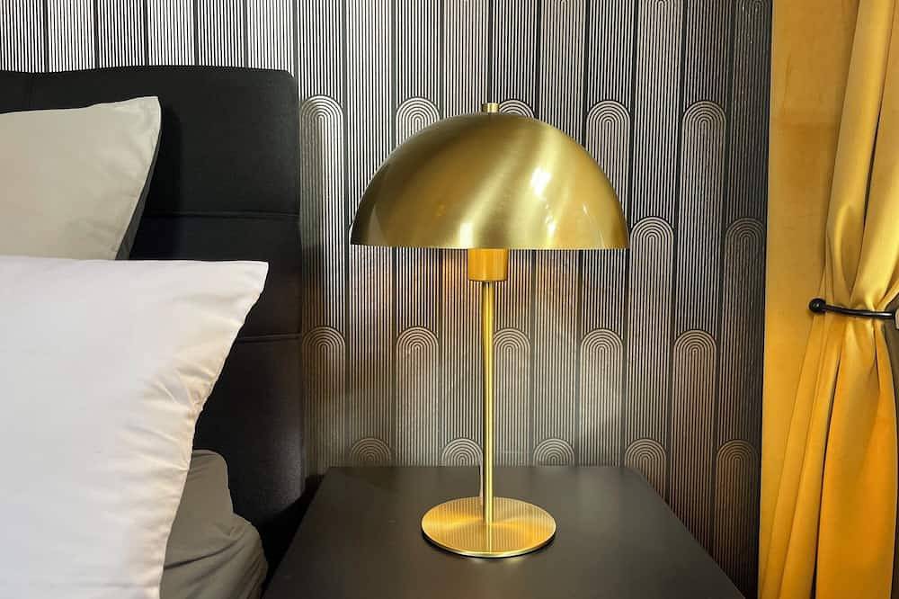 Ganze Wohnung, Art Deco Design-Luxus-Apartment, Waschen, Wlan, Boxspring, Garten, zentral in Gera, Ostthüringen
