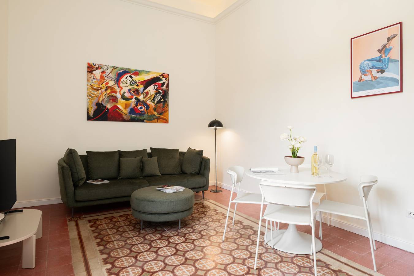 Apartamento entero, The Fleur Studio Suite in Terranoa/Olbia, Olbia
