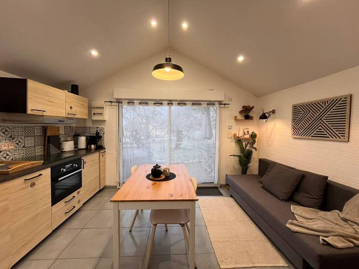 Location de vacances pour 4 personnes, avec jardin et jacuzzi ainsi que sauna et terrasse dans Valloire-sur-Cisse - 2