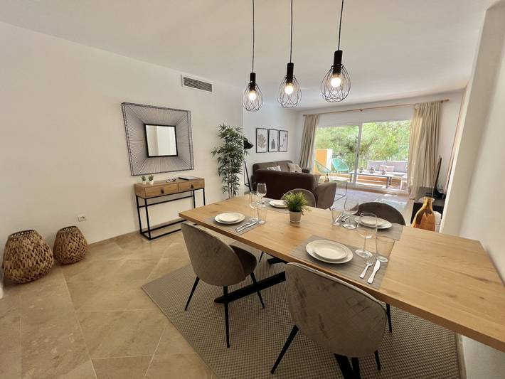 Vakantieappartement voor 4 personen, met zwembad en terras in Urbanizacion Calahonda