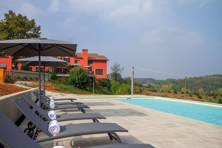 Villa für 18 Personen, mit Terrasse und Garten - 1