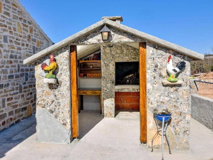 Ferienhaus für 8 Personen, mit Pool und Garten in Općina Stankovci - 4