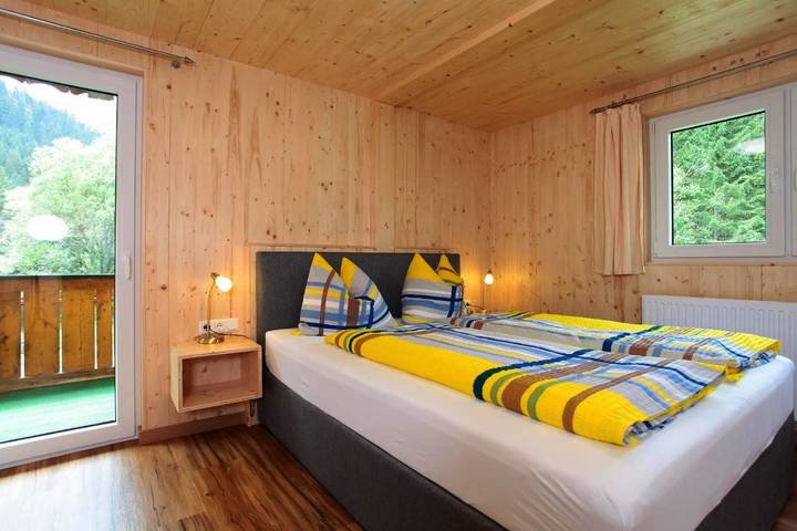 Chambre d’hôte pour 4 personnes, avec vue et jardin à Mittelberg - 2