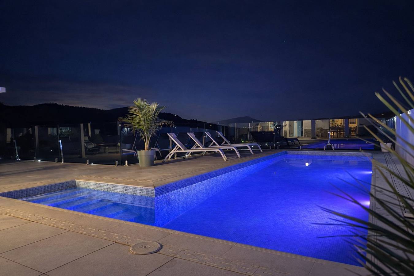 Finca Moderna w/Private Pool & Views/Tolox in Tolox, Sierra de las Nieves