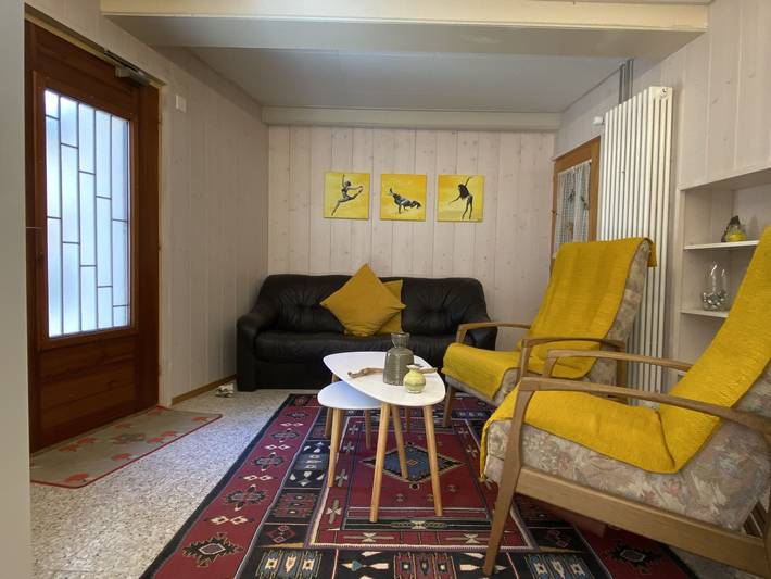 Ferienwohnung für 4 Personen, mit Terrasse und Garten in Misox Calancatal