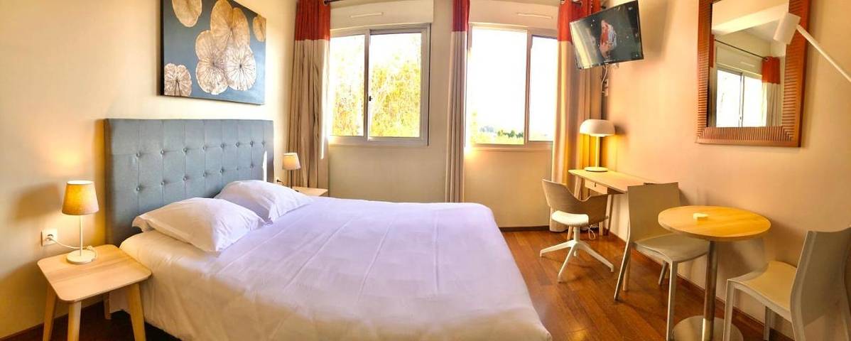 Appart’hôtel pour 2 personnes, avec jardin, animaux acceptés dans Yvelines - 3