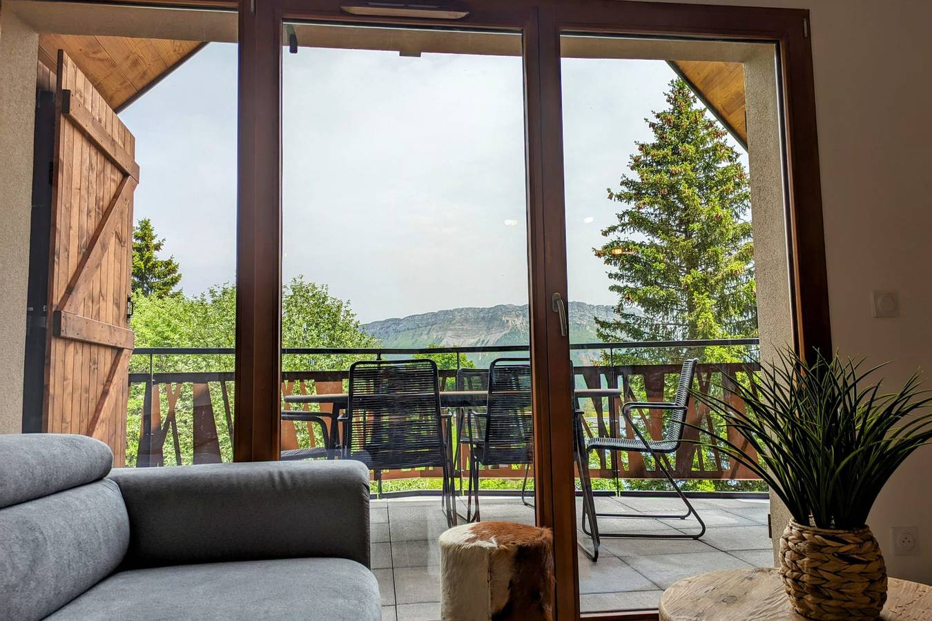 Appartement entier, O'Cimes , magnifique appartement in La Féclaz, Les Déserts