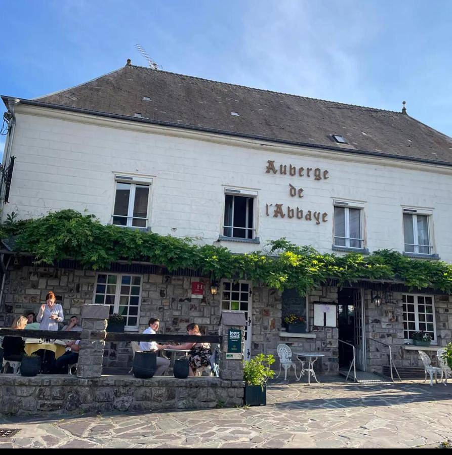 Logis hôtel & restaurant - Auberge de l'Abbaye in Signy-l'Abbaye, Ardennes