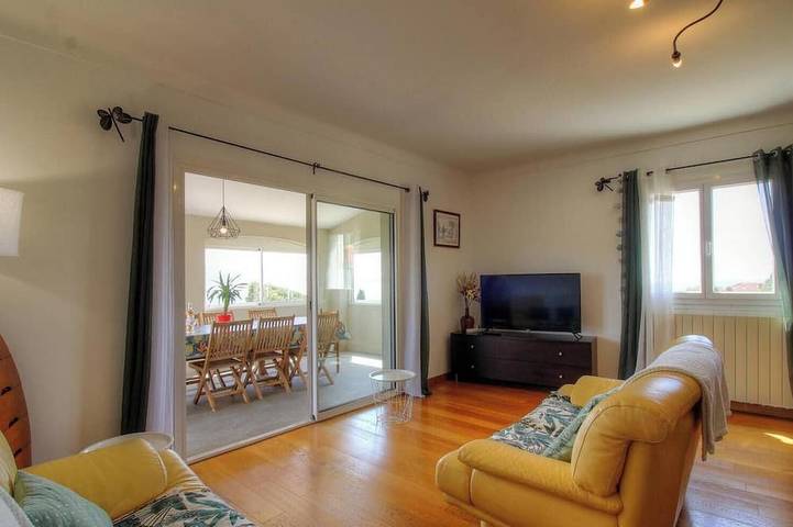 Location de vacances pour 6 personnes, avec terrasse, animaux acceptés dans Plage de Scodi-Neri - 4