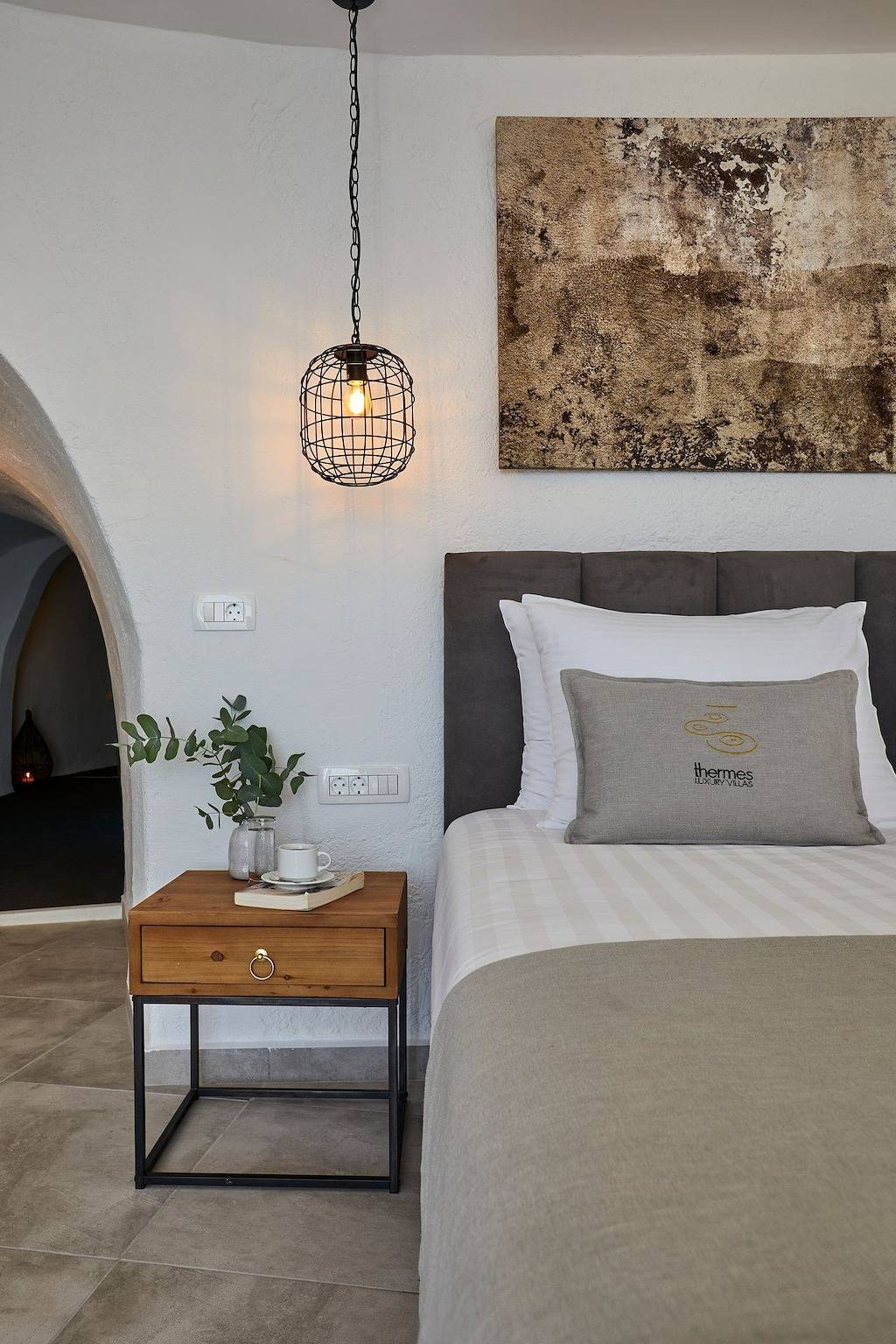 Impressive Santorini Villa | 2 Bedrooms | Villa Inuyasha | Breathtaking Aegean Sea Views | Indoor Private Cave Pool and Indoor Jet Tub | Mechalohori in Megalochori, Santorin