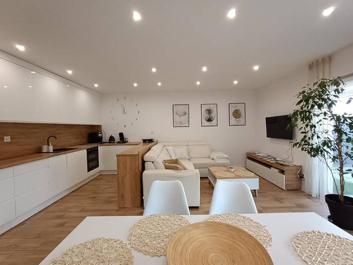 Apartament wakacyjny dla 6 osób, z Taras i Ogród w Tarnowskie Góry