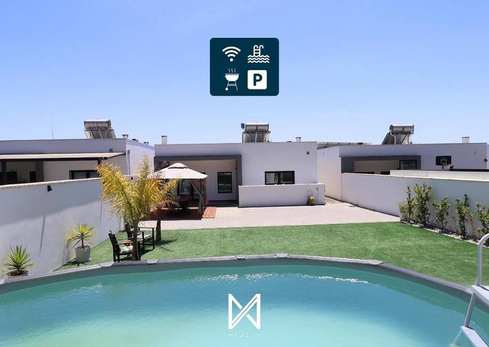 Casa de férias para 10 pessoas, com Jardim e Piscina em Leiria