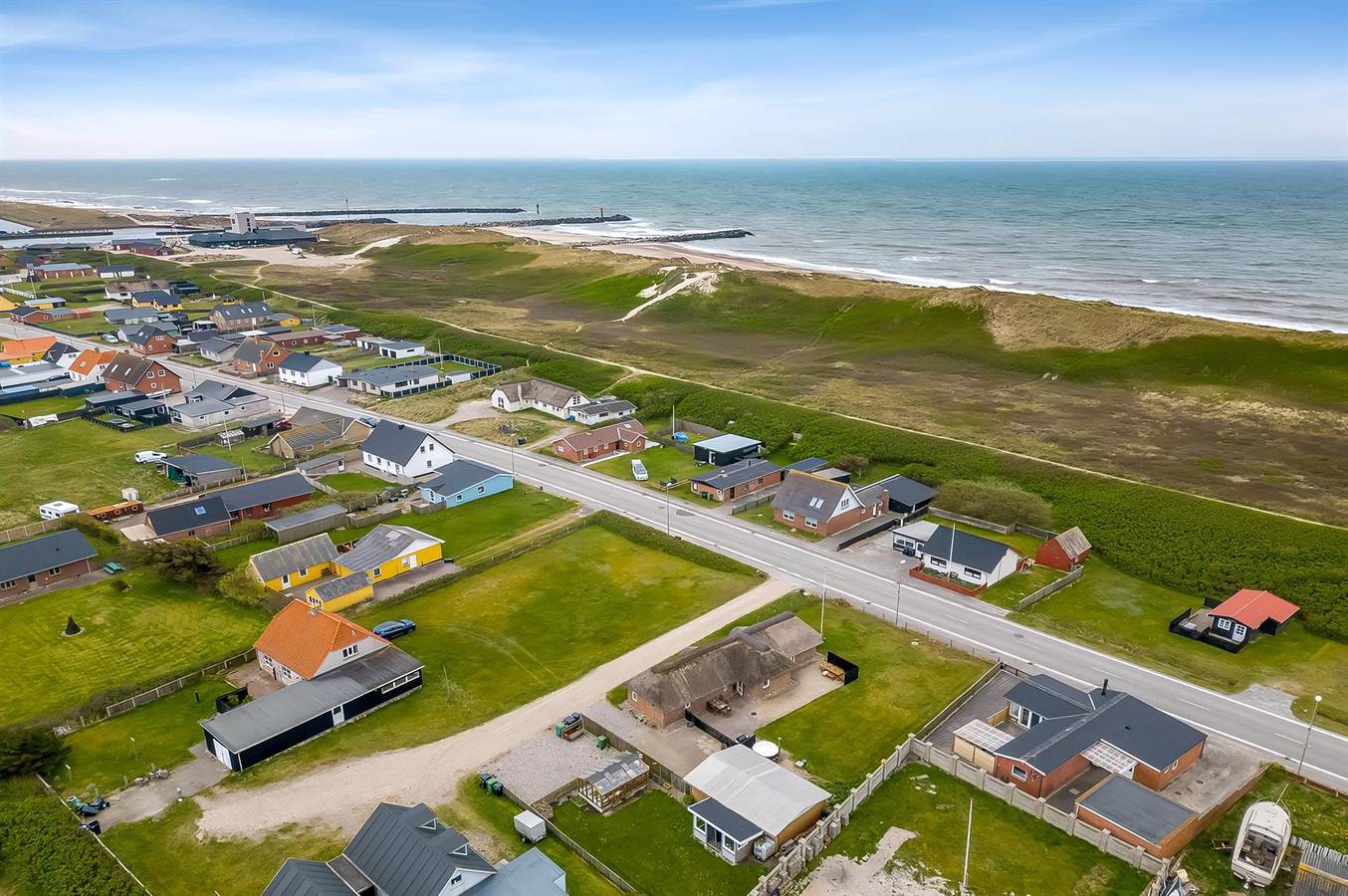 Pet friendly home in Ulfborg with Wifi in Thorsminde, Nissum Fjord