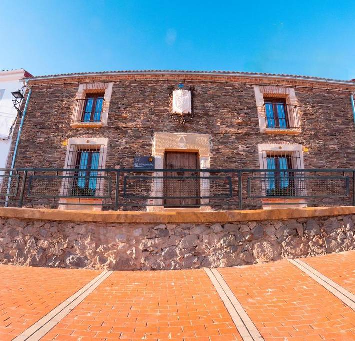 Casa rural para 11 personas, con Jardín y Piscina en Aldeaquemada - 2