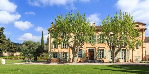 Maison d’hôte pour 14 personnes, avec piscine ainsi que jardin et vue à La Motte