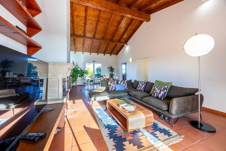 Villa für 6 Personen, mit Terrasse und Garten sowie Pool