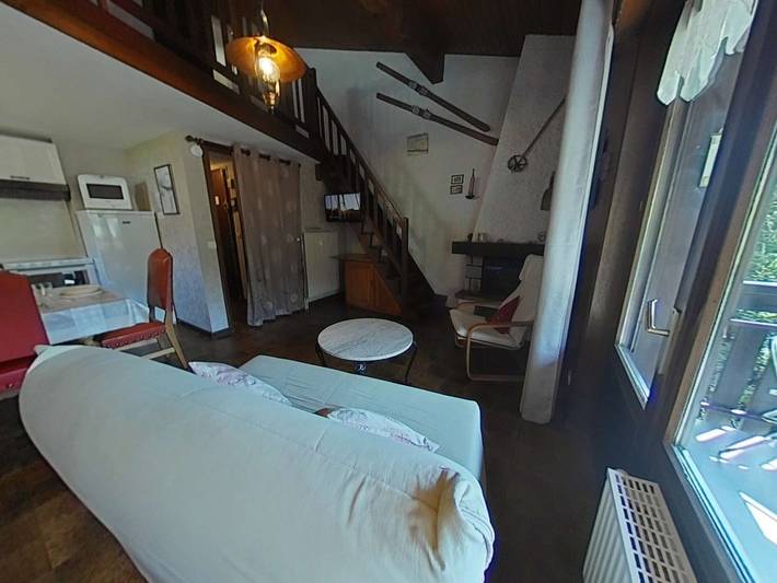 Gîte pour 5 personnes, avec terrasse dans Chinaillon - 2