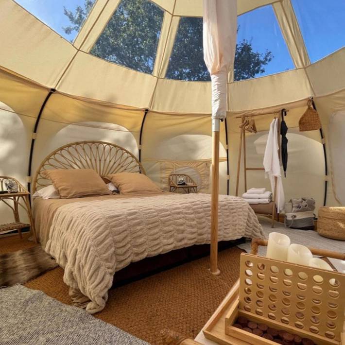 Gîte pour 2 personnes, avec piscine ainsi que jardin et jacuzzi à Crozon-sur-Vauvre - 3