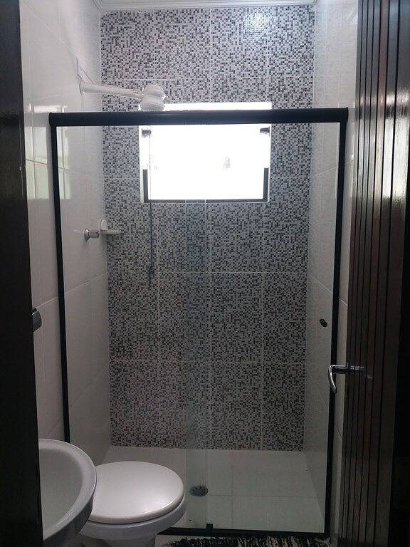 Sobrado 4Q - Privater Pool - Weiter. Beach-Cond. Geschlossen in Caraguatatuba, Região Metropolitana do Vale do Paraíba e Litoral Norte