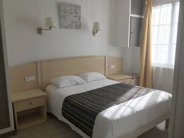 Hôtel pour 2 personnes, avec piscine et jardin dans Plage Clemenceau La Tranche Sur Mer