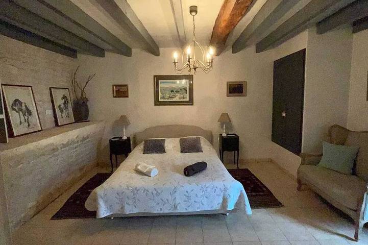 Location de vacances pour 3 personnes, avec terrasse et jardin dans Sigogne - 4